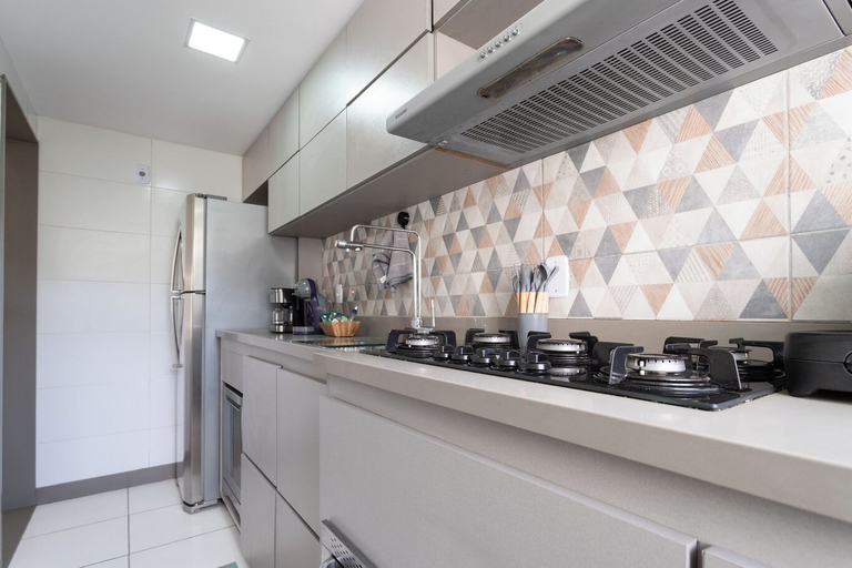 Room 4, Apartamento pet Friendly com Rede Wi-fi e Garagem, Petrópolis
