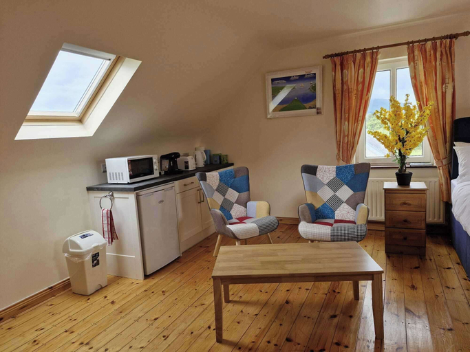 Living area, Cosy Cahirciveen Villa - Stunning Views