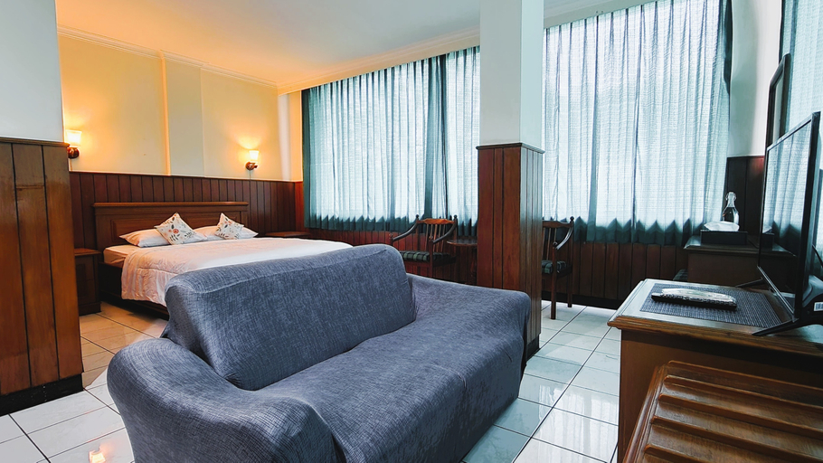 Vhaya Inn Hotel Room Type - Super Duluxe