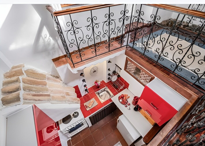 Private kitchen 5, Serene Retreat- Sleeps 4, Wifi, Courtyard, Ionian Islands