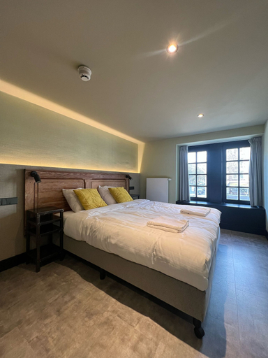 Bedroom 4, Amigo Hotel, Amsterdam