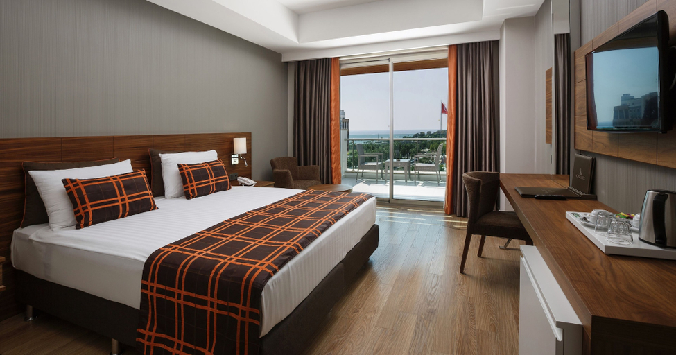 Bedroom 3, Side Sunport Hotel & Spa - All Inclusive, Manavgat