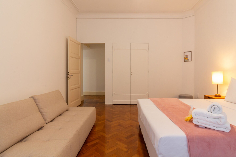 Room 4, Space and Comfort in Copacabana D405, Rio de Janeiro