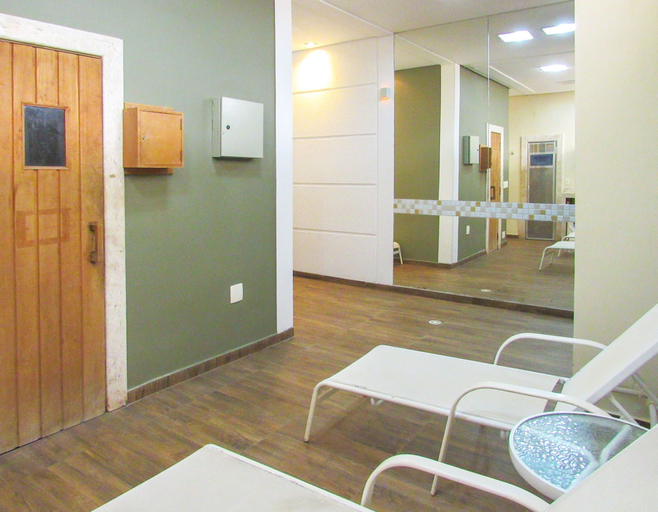 Room 4, Timo Apto a 200m - Praia das Pitangueiras Guaruj, Guarujá