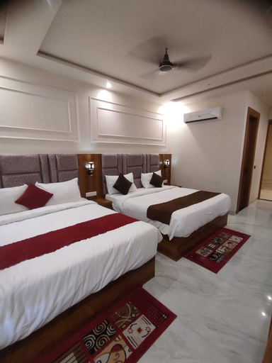 Bedroom 3, Hotel Majestic Heights, Agra