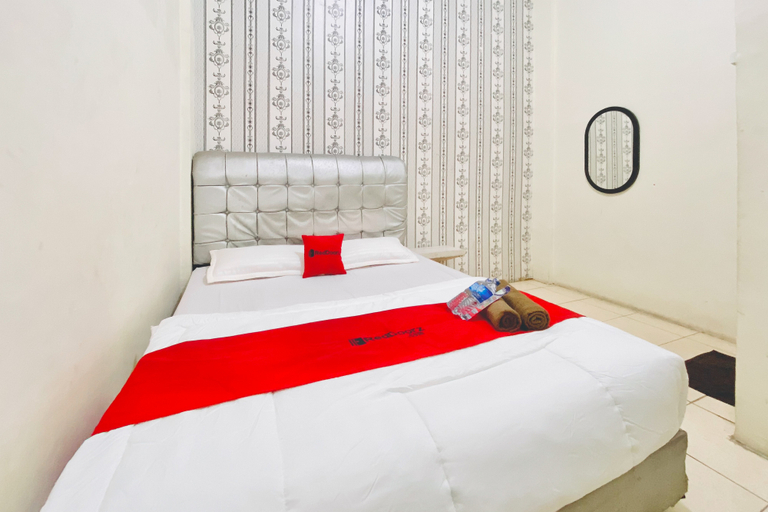 Bedroom 5, RedDoorz @ Sonya Homestay Tebing Tinggi, Tebing Tinggi