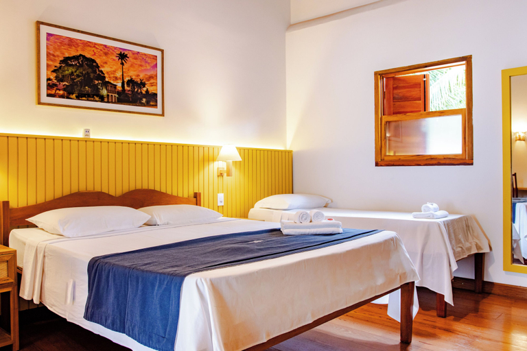 Room 2, Pousada Valhacouto, Parati