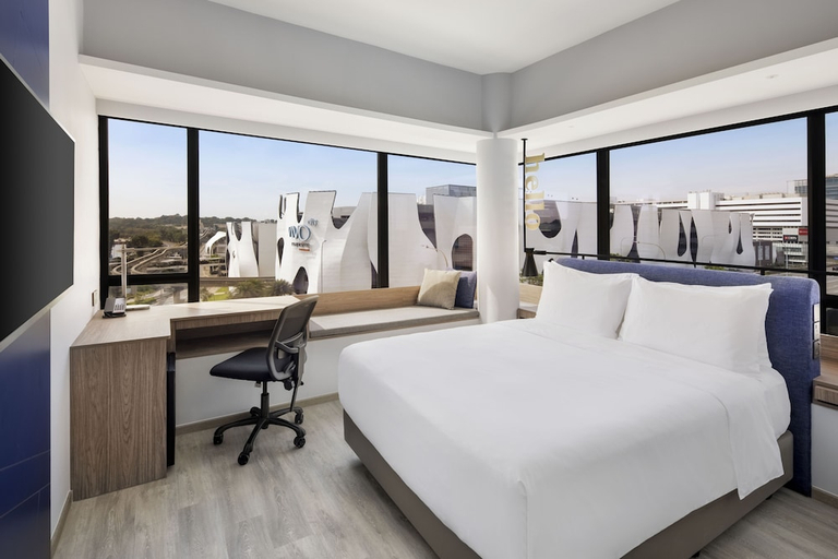 bedroom 14