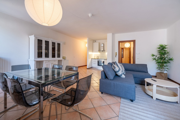 Room 3, Cascine Trilocale con Terrazza by Wonderful Italy, Como