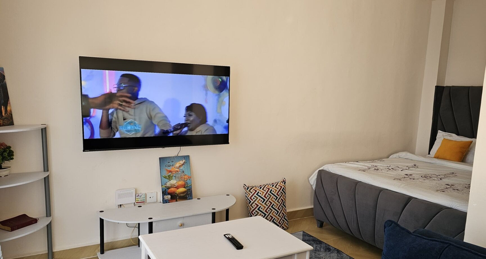 Bedroom 2, Pazoori Stays at Golden Mango Heights, Dagoretti North