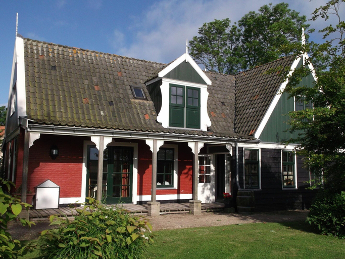 Primary image