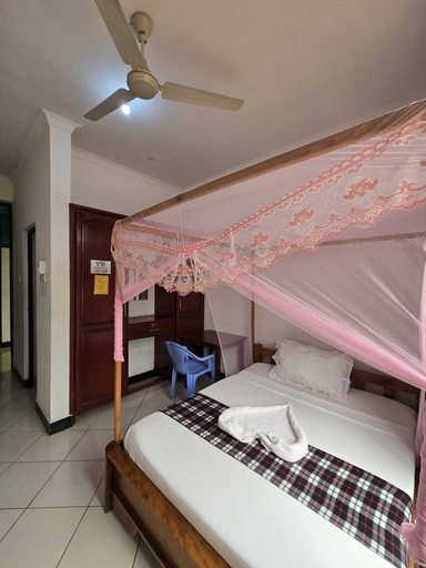 Room 3, Tulivu Urban, Moshi Urban