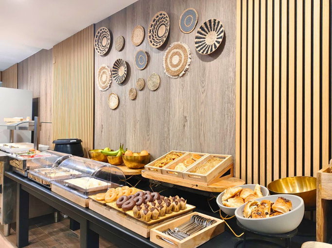 Food & Drinks 5, Hotel Focus
