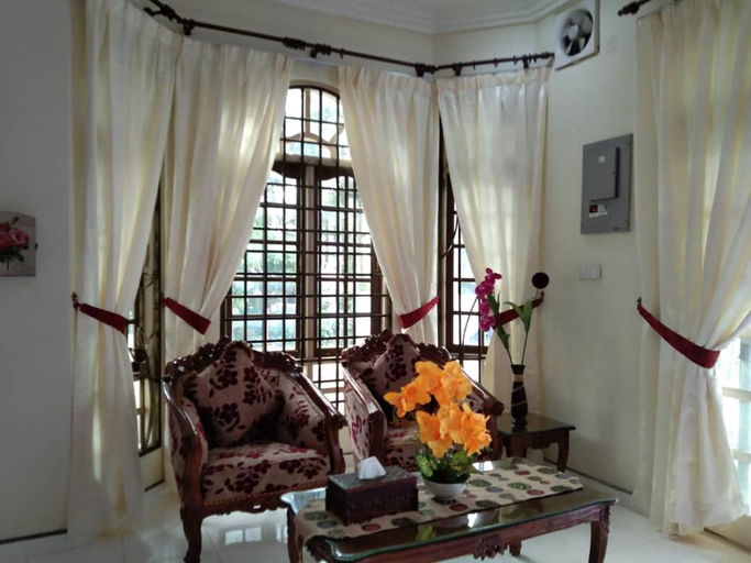 Others 5, Rumah Tamu DQ, Kota Bharu