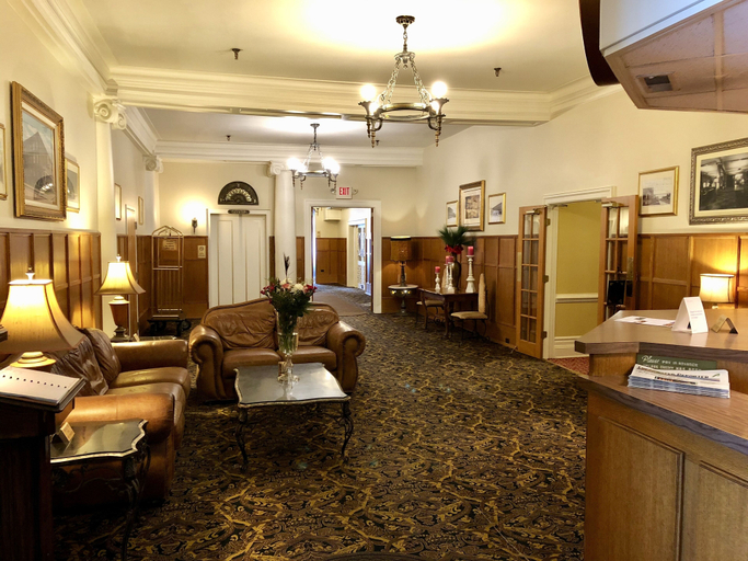 Public Area, Stearns Hotel, Mason