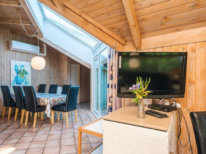 Others 4, 4 Star Holiday Home in Vejers Strand, Varde