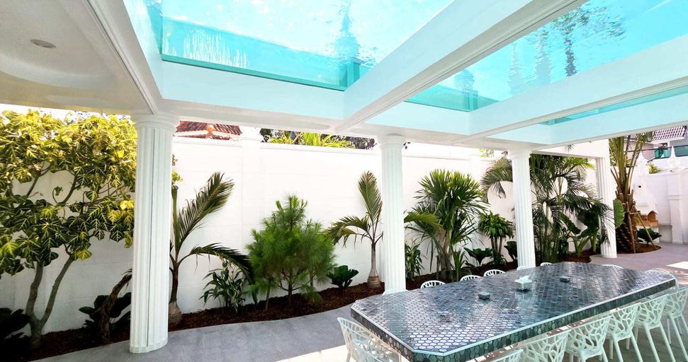 Sport & Beauty 5, STARLAND Luxury Pool Villa Pattaya Walking Street, Pattaya