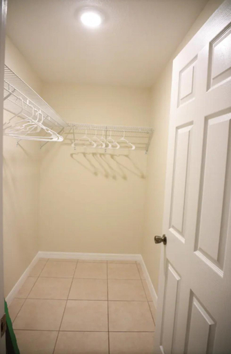 Others 5, Gorgeous King Master room with private lavatory, Polk