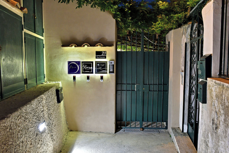 Others 2, Mira Suite, Salerno