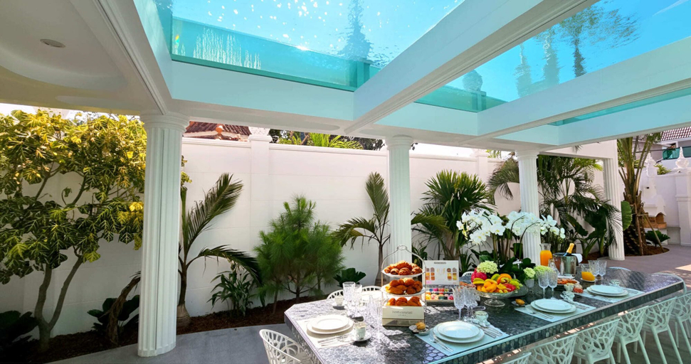 Food & Drinks 4, STARLAND Luxury Pool Villa Pattaya Walking Street, Pattaya