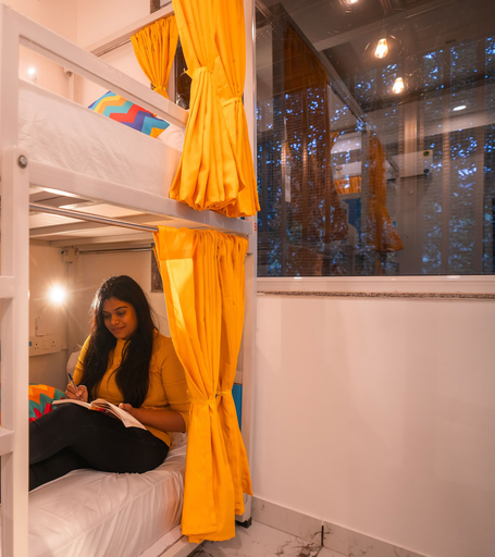 Bedroom 3, goSTOPS PLUS Gurugram, Baani Square, Gurgaon