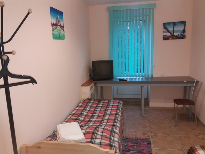 Others 2, Rooms in Pesochnyi near NII, Sankt-Peterburg gorsovet