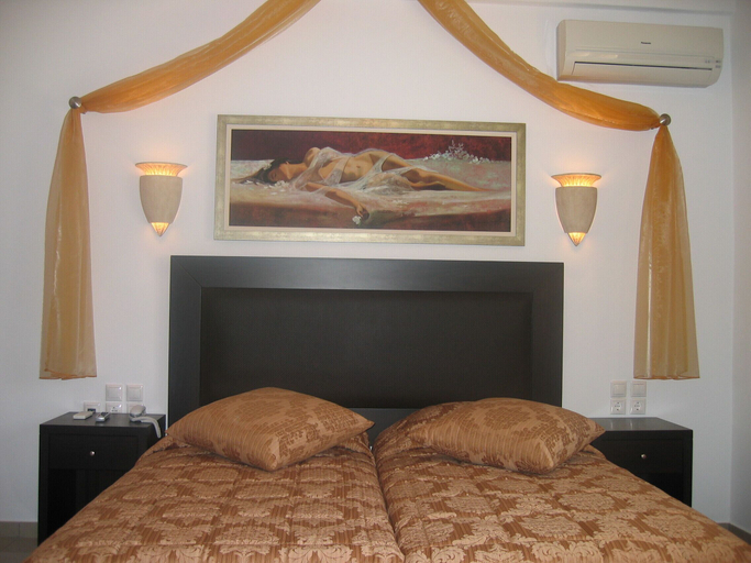 Bedroom 3, Giannoulaki Resort, South Aegean