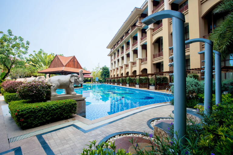 Sport & Beauty 5, Landmark Mekong Riverside Hotel, Vientiane