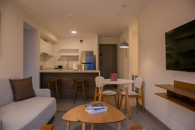 Room 2, w Comfort 2BR w Private Balcony in San Isidro, Lima