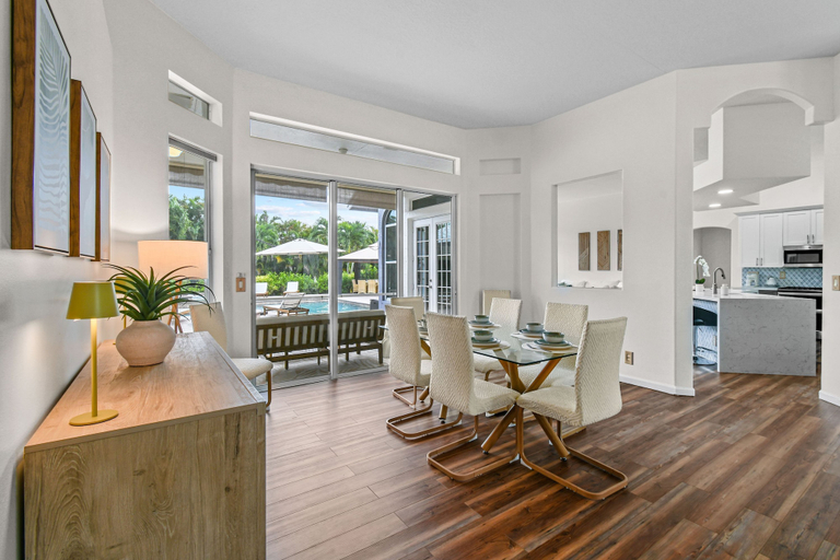 Room 5, Why Is Everyone Obsessed With This House, Palm Beach