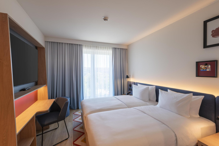Bedroom 4, Hampton By Hilton Dresden City Centre, Dresden