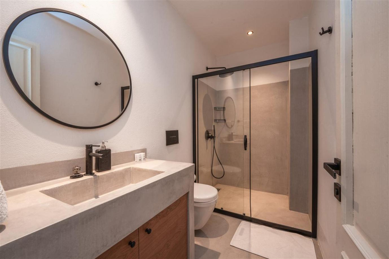 Bathroom 3, Gizz Suites City, Fethiye