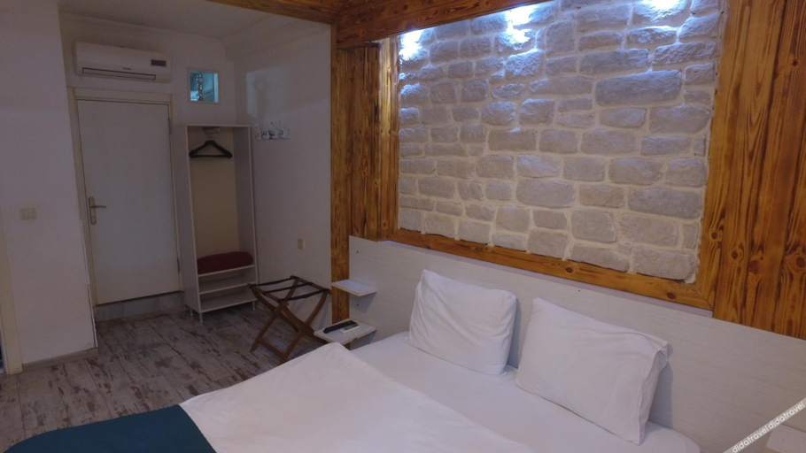 Bedroom 4, Hot Budget, Beşiktaş