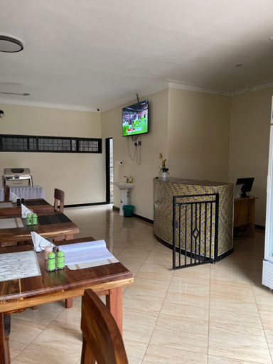 Others 4, Interconnect Airport Cottages, Entebbe
