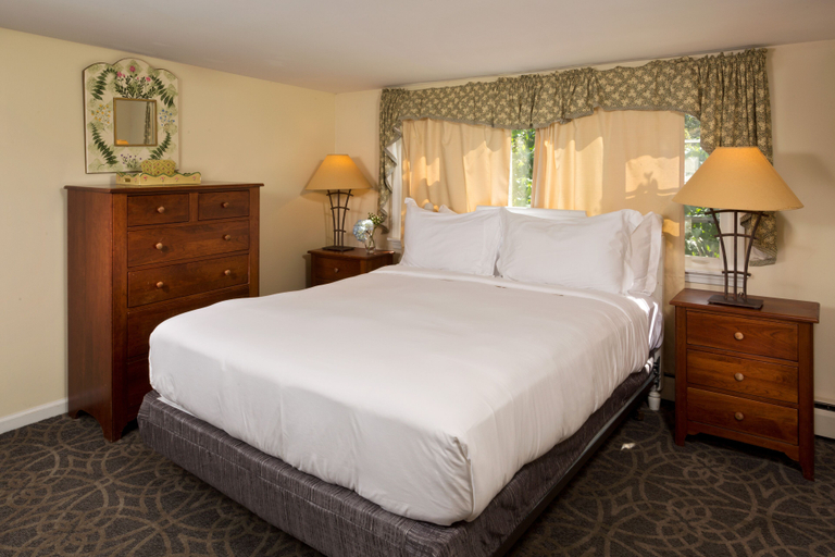 Bedroom 3, Equinox Resort Residences, Bennington