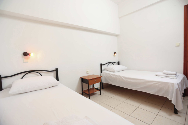 Room 4, Gregory Apartments, Central Macedonia