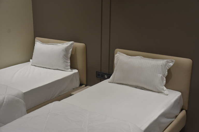 Bedroom 3, Hotel Elite, Kachchh