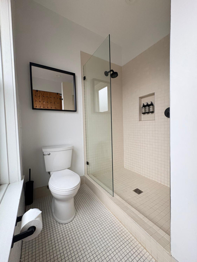 Bathroom 4, Ace Hotel Seattle, Seattle