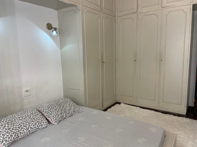 Others 2, Quarto Camarim, Rio de Janeiro