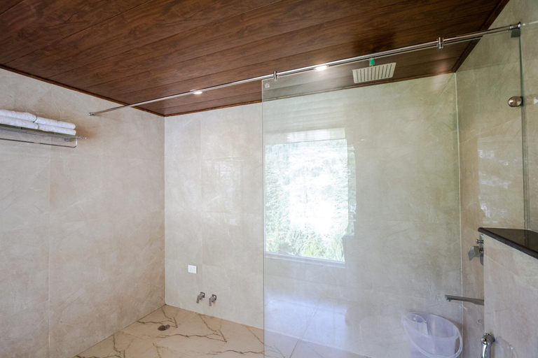 Bathroom 4, Tripli Hotels Namaste Manali, Kullu