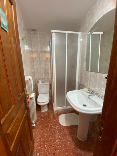 Others 3, Pension Los Mallos, Huesca