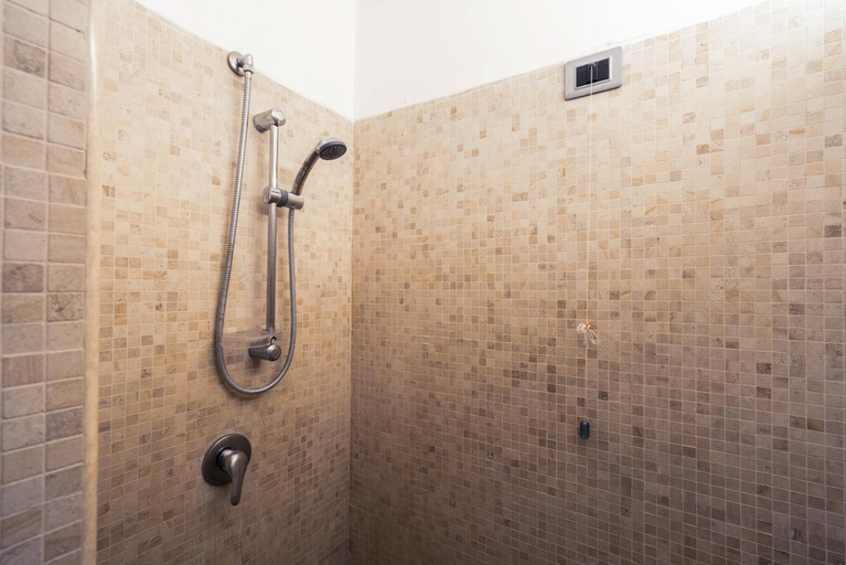 Bathroom 2, Residence Europa, Rome