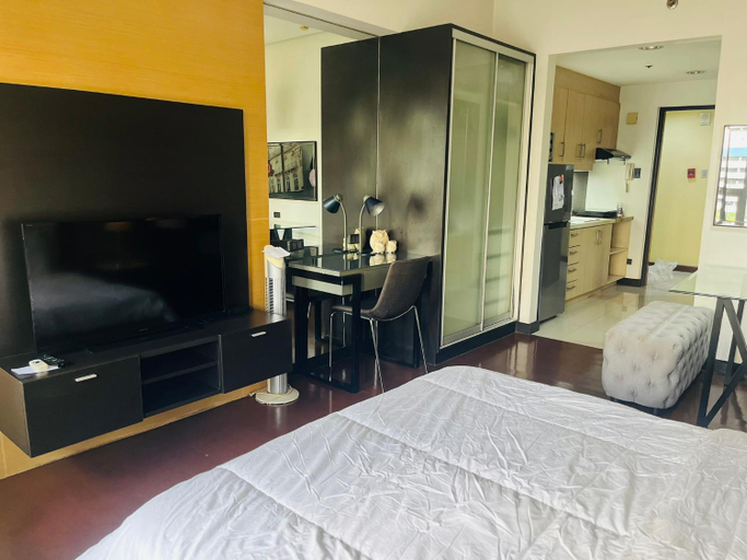 Bedroom 3, Mosaic Tower by Funsho Vacation Homes, Makati City