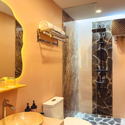 Bathroom 4, Scala Villas With Privatepool, Sleman