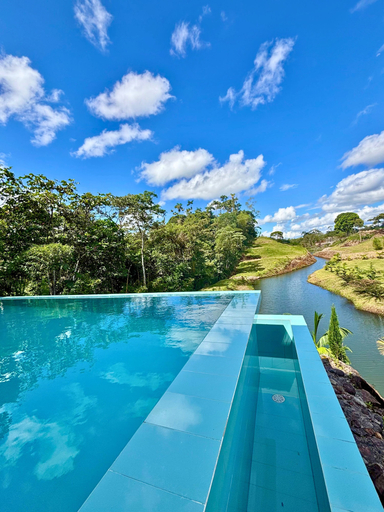 Infinity pool 2, HOTEL FINCA PROCEL, Palora
