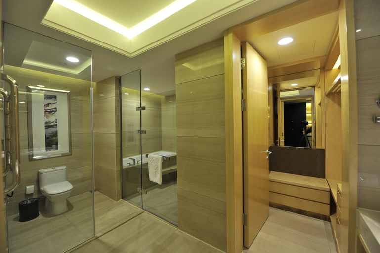 Bathroom, Xihai Hotel, Huangshan