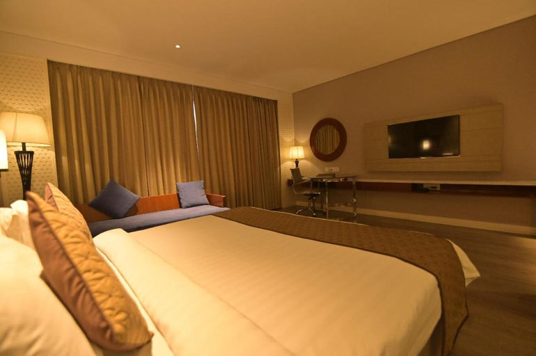 Others 4, Hotel Amaravathi, Mandya