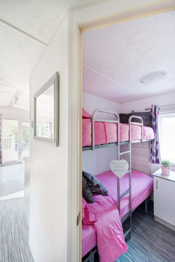 Others 3, Mobile Home 6p veranda, Wierden