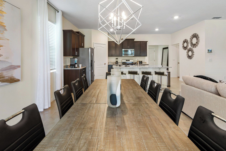 Dining room 2, Dream Escape 5BR Villa with Private Pool, Polk