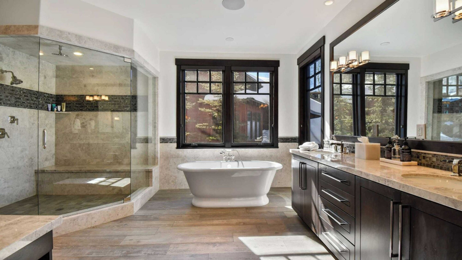 Interior 2, Ski-in Ski-out Deer Valley Hot Tub, Fire Pit, Views Silver Sun by Avantstay, Summit